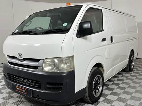 Toyota Quantum 2.7 Panel Van