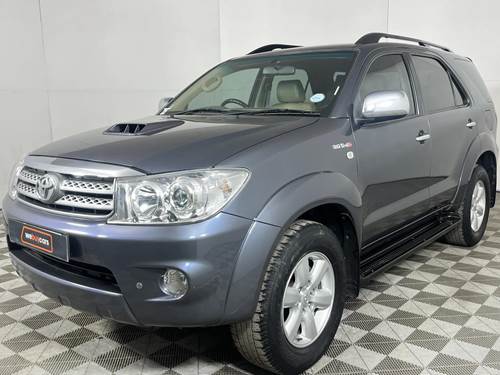 Toyota Fortuner II 3.0 D-4D Raised Body Auto