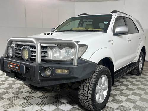 Toyota Fortuner II 3.0 D-4D Raised Body 4X4