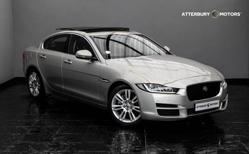 Jaguar XE 2.0D Prestige Auto