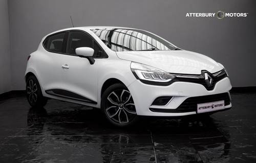 Renault Clio IV 900T (66kW) Dynamique 5 Door