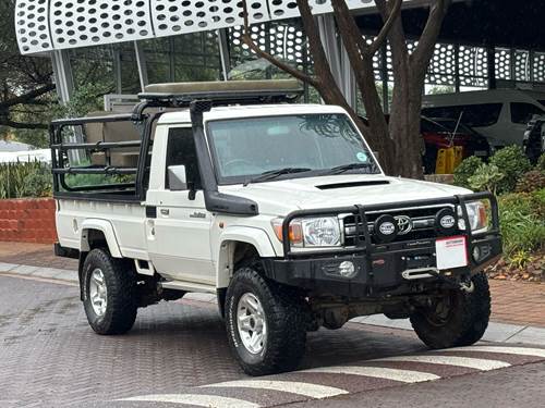 Toyota Land Cruiser 79 4.5 Diesel Pick Up