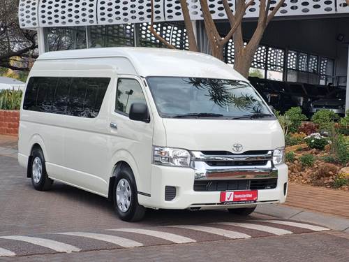 Toyota Quantum HIACE 2.5 D-4D 14 Seat