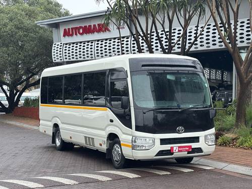 Toyota Coaster 2.8D GL Auto (23 Seater)