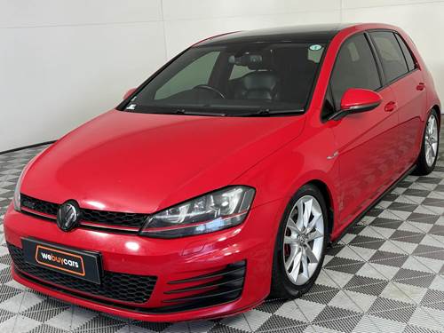 Volkswagen (VW) Golf 7 GTi 2.0 TSi DSG