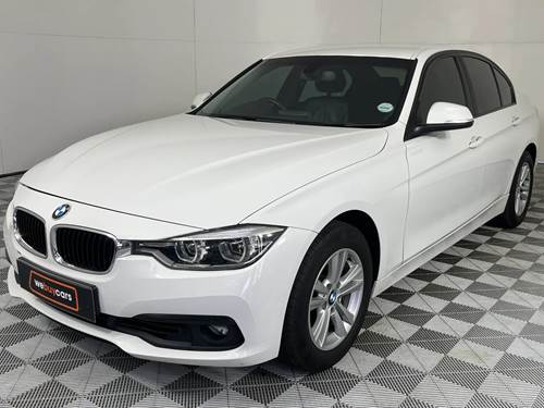 BMW 320i (F30) Auto