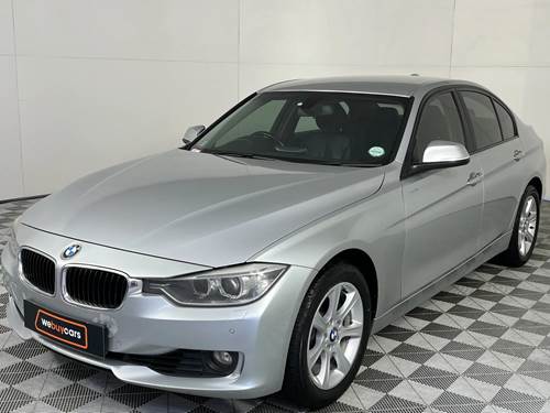 BMW 320i (F30) Steptronic