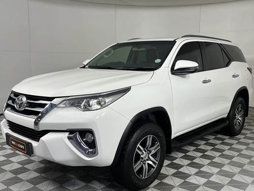 Toyota Fortuner IV 2.4 GD-6 4x4 Auto