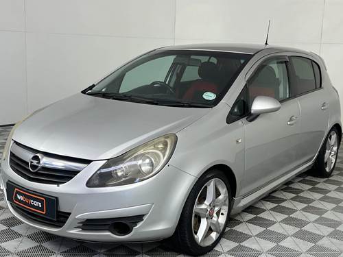 Opel Corsa 1.6i Sport 5 Door