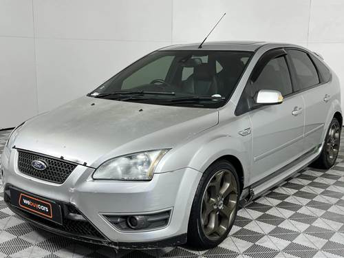 Ford Focus 2.5 ST 5 Door