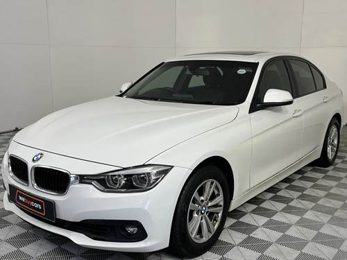 BMW 318i (F30)