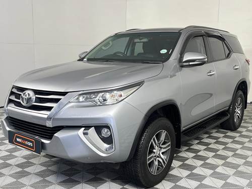 Toyota Fortuner IV 2.7 VVTi Raised Body 2X4 Auto