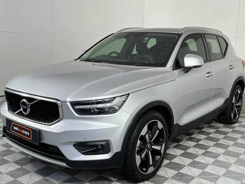 Volvo XC40 D4 Momentum AWD