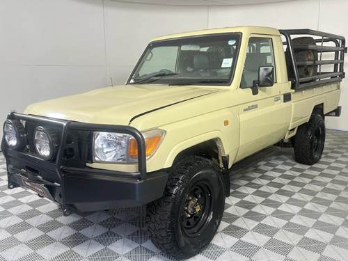 Toyota Land Cruiser 79 4.0 Pick Up