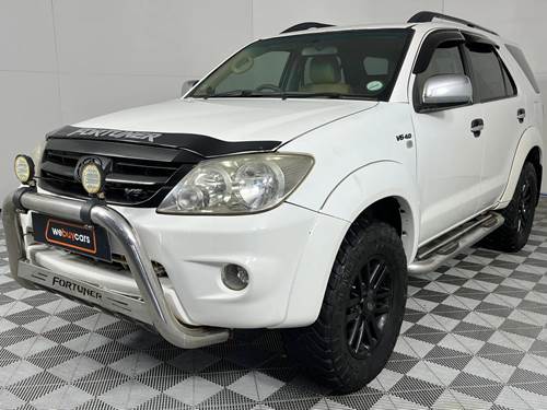 Toyota Fortuner I 4.0 V6 4X4