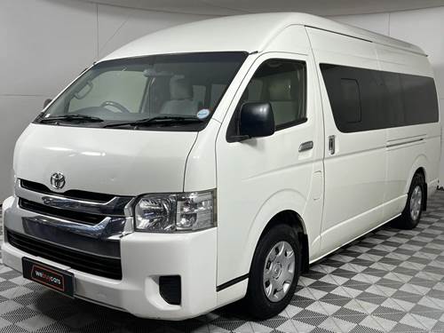 Toyota Quantum HIACE 2.5 D-4D 14 Seat