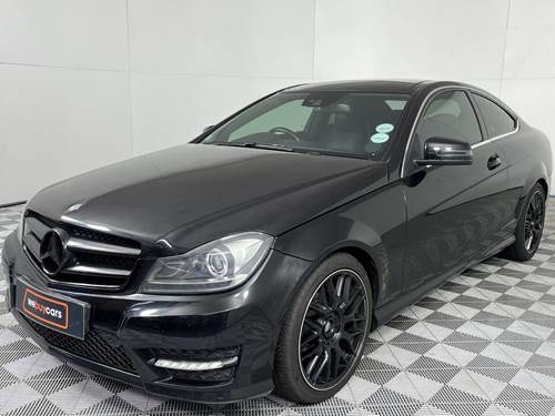 Mercedes Benz C 180 Blue Efficiency Coupe 7G-Tronic Plus