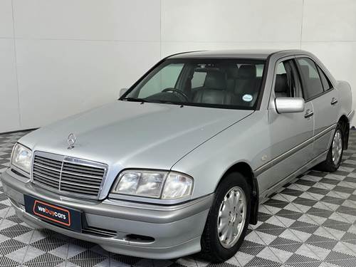 Mercedes Benz C 200 Elegance