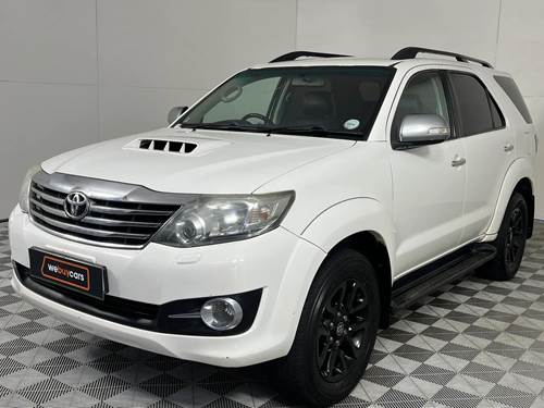 Toyota Fortuner III 3.0 D-4D 4x4 Auto