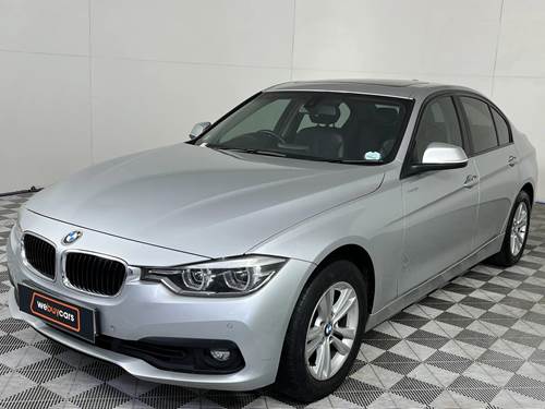 BMW 318i (F30) Auto