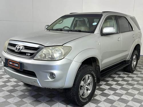 Toyota Fortuner I 4.0 V6 4X4 Auto