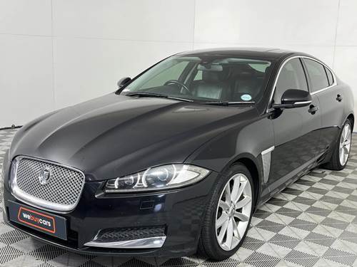 Jaguar XF 2.0 i4 Premium Luxury