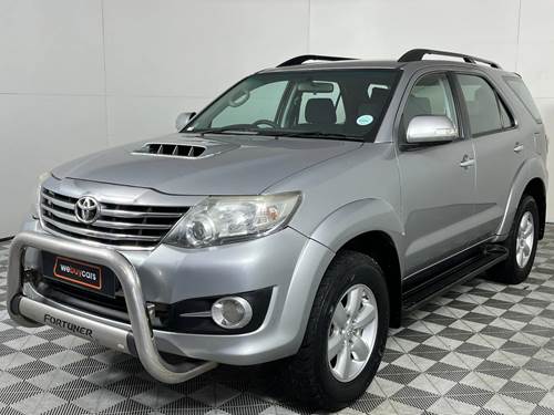 Toyota Fortuner III 2.5 D-4D VNT Raised Body