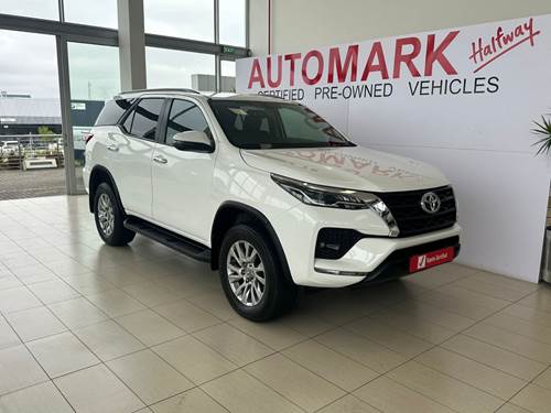 Toyota Fortuner V 2.8 GD-6 Raised Body Auto