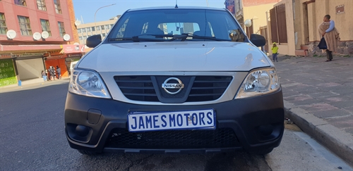 Nissan NP200 1.6 S (16V) Dual Airbags