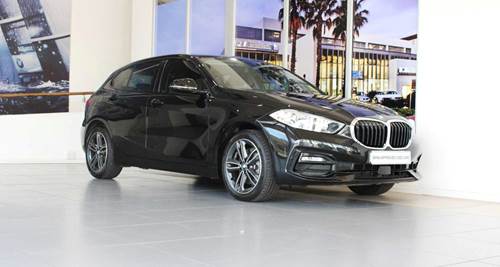 BMW 118i (F40) Sport Line Auto