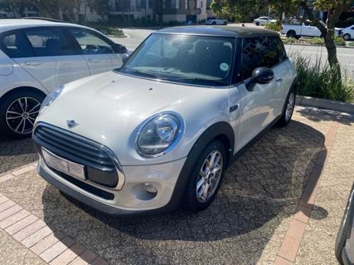 MINI Cooper Mark V (100 kW) Steptronic