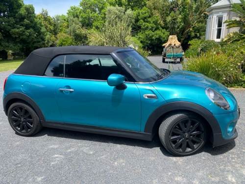 MINI Cooper Convertible Auto (WJ32)