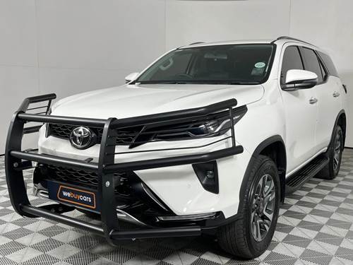 Toyota Fortuner VI 2.4GD-6 Raised Body