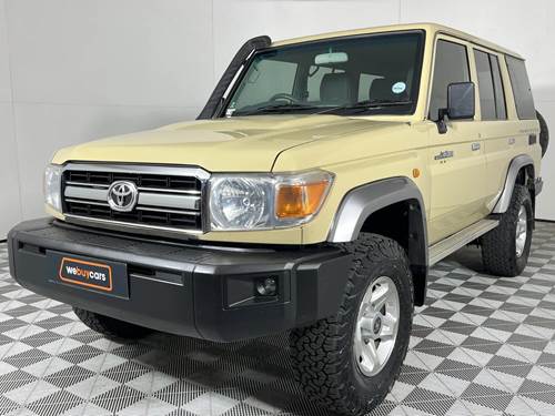 Toyota Land Cruiser 76 4.2 D Station Wagon