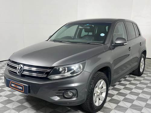 Volkswagen (VW) Tiguan II 2.0 TDi 4Motion Track and Field DSG