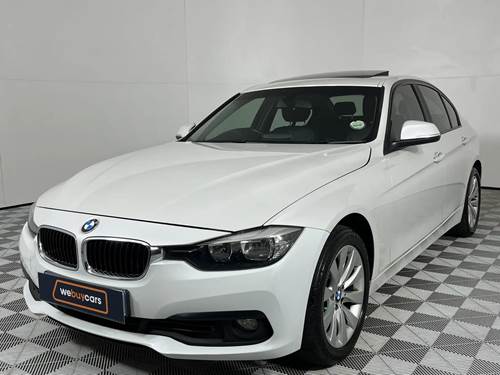 BMW 318i (F30) Auto