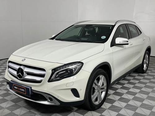 Mercedes Benz GLA 200 7G-Tronic