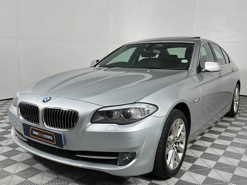 BMW 520i (F10) Steptronic