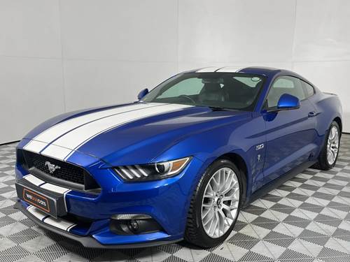 Ford Mustang 5.0 GT Fastback auto