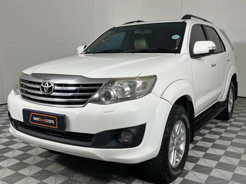 Toyota Fortuner III 4.0 V6 Auto Raised Body