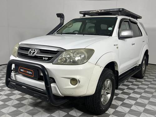 Toyota Fortuner I 4.0 V6 4X4 Auto