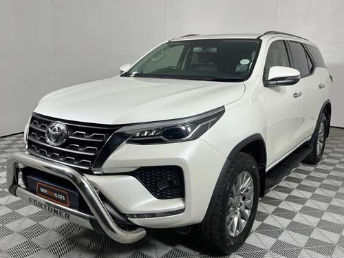 Toyota Fortuner V 2.8 GD-6 Raised Body Auto