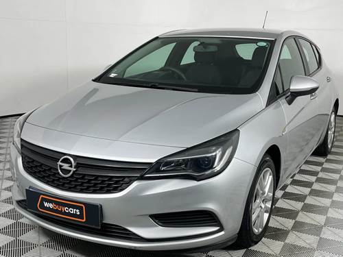 Opel Astra 1.0 T Essentia 5 Door