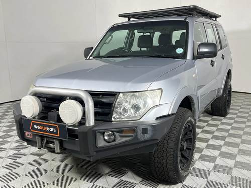 Mitsubishi Pajero 3.2 Di-Dc (140 kW) GLS Auto