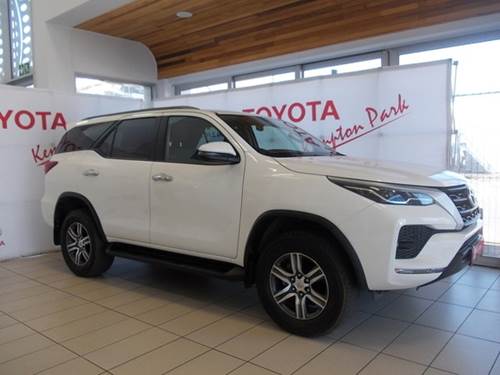 Toyota Fortuner V 2.4 GD-6 Raised Body Auto