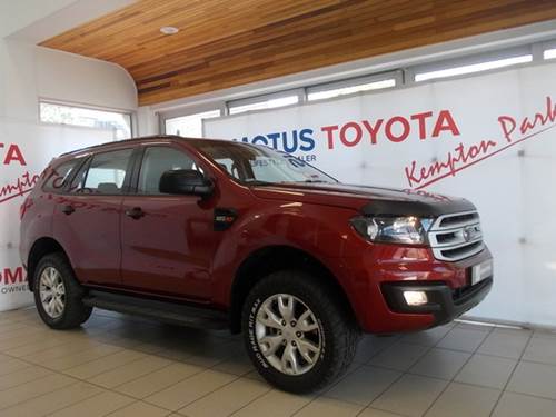 Ford Everest 2.2 XLS Auto