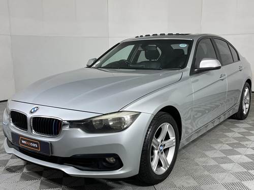 BMW 318i (F30) Auto