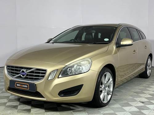 Volvo V60 T5 Excel