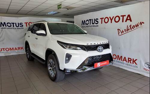 Toyota Fortuner VI 2.4GD-6 Raised Body Auto