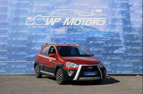 Toyota Etios Cross 1.5 Xs Hatch